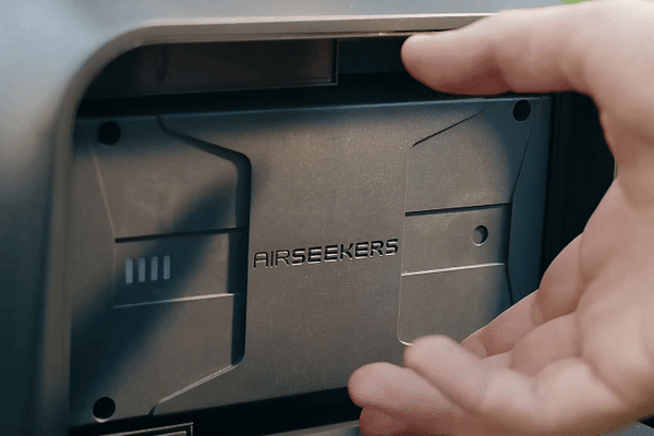 Swappable Battery: Always Powered